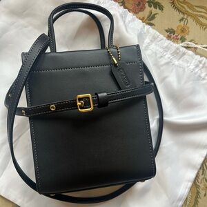 Coach C4828 MINI CASHIN TOTE IN BLACK